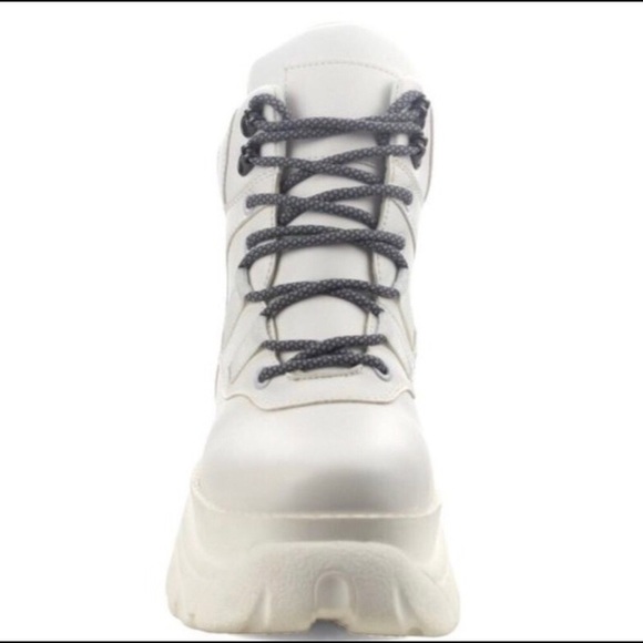 90s Rocker Chunky Lace Up Boots - Picture 7 of 7